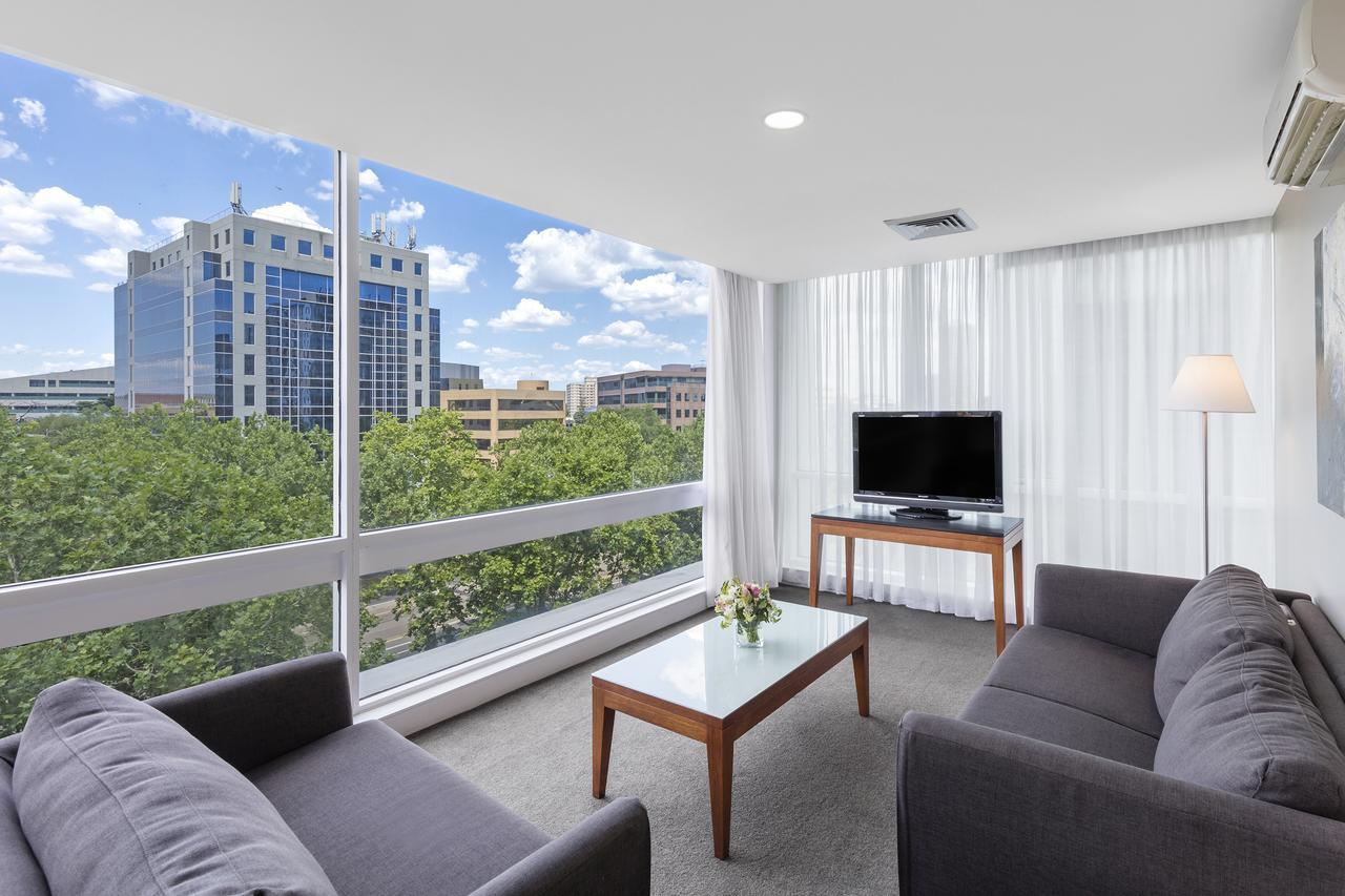 Park Regis Griffin Suites เมลเบิร์น ภายนอก รูปภาพ